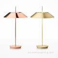 Metal LED además de la decoración de la lámpara de mesa de oro rosa